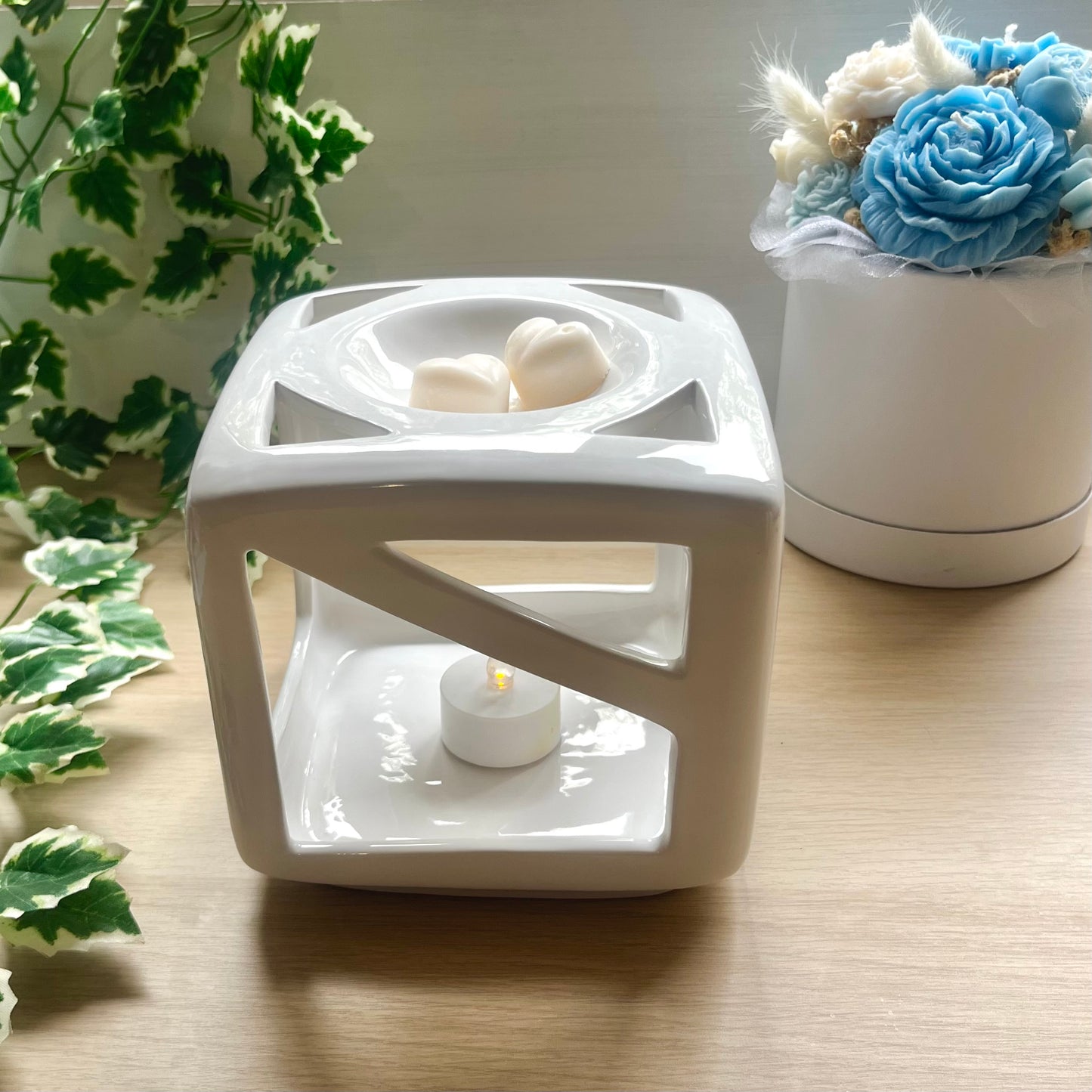 Sofia Wax Burner - White