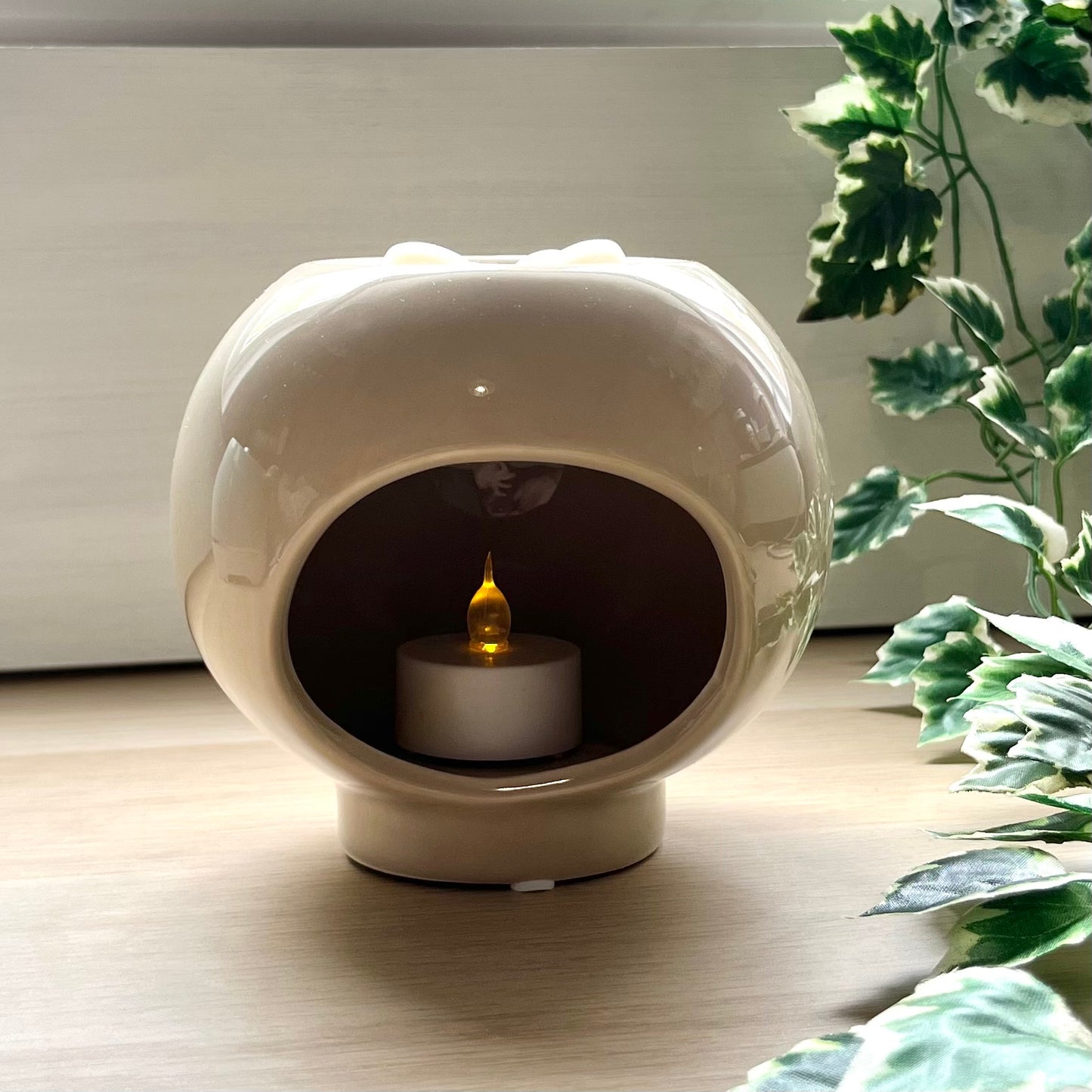 Laurie Wax Burner - Willow