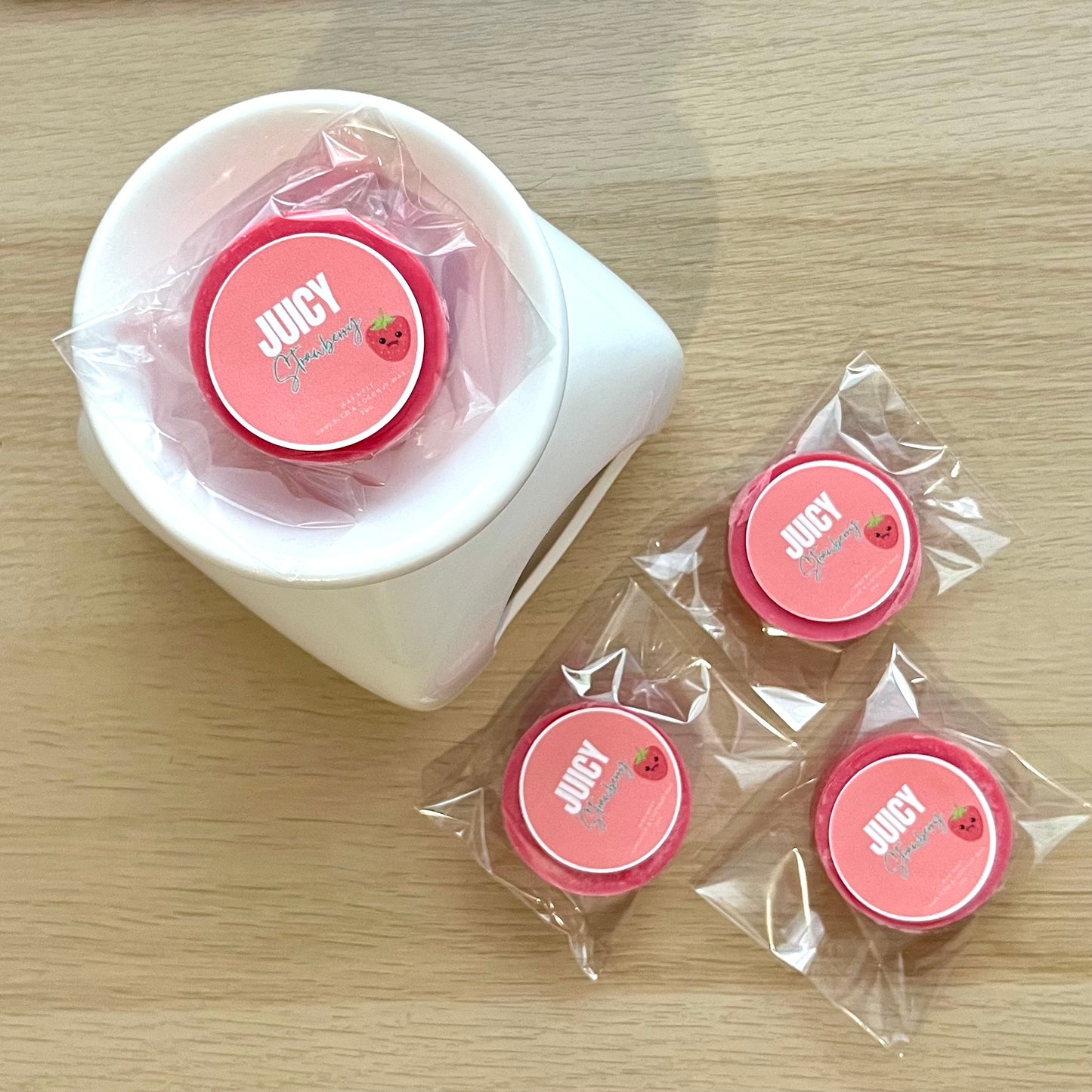 ‘Juicy Strawberry' Wax Melts