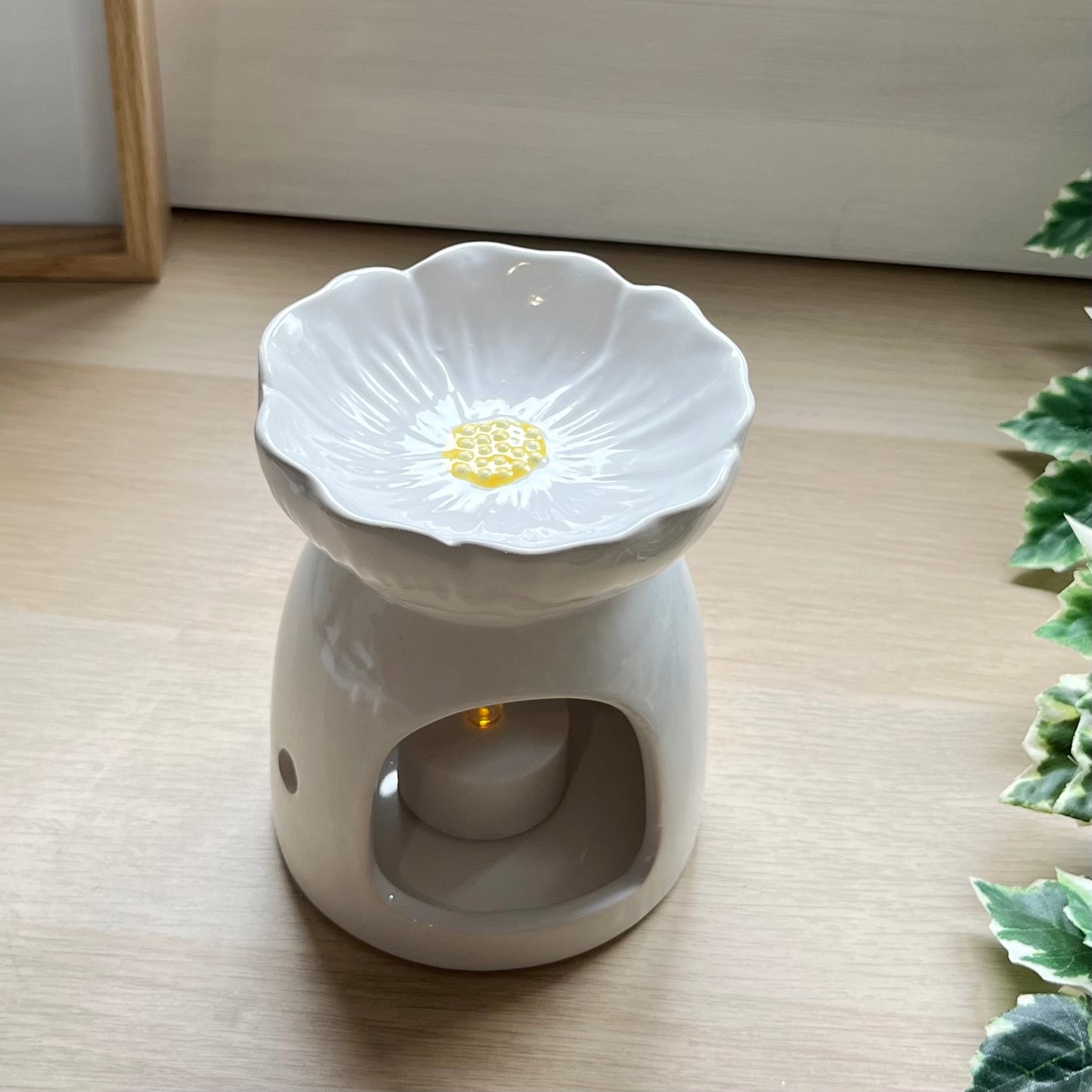 White Floral Burner