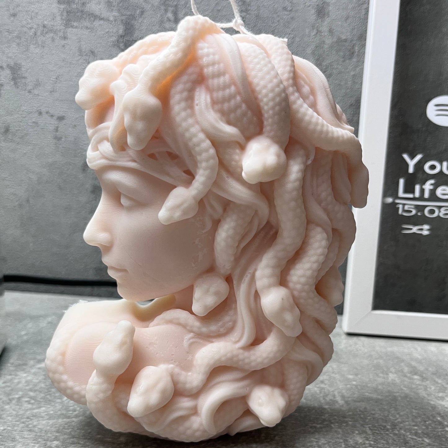 Medusa Head Candle Large