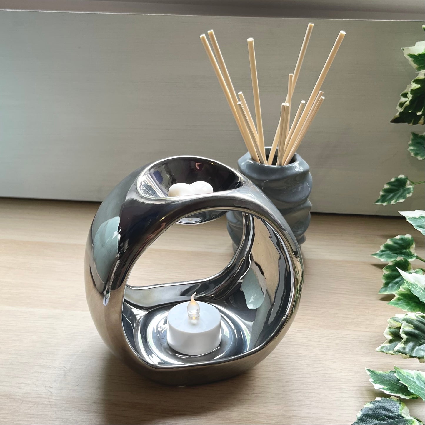 Luna Wax Burner - Chrome