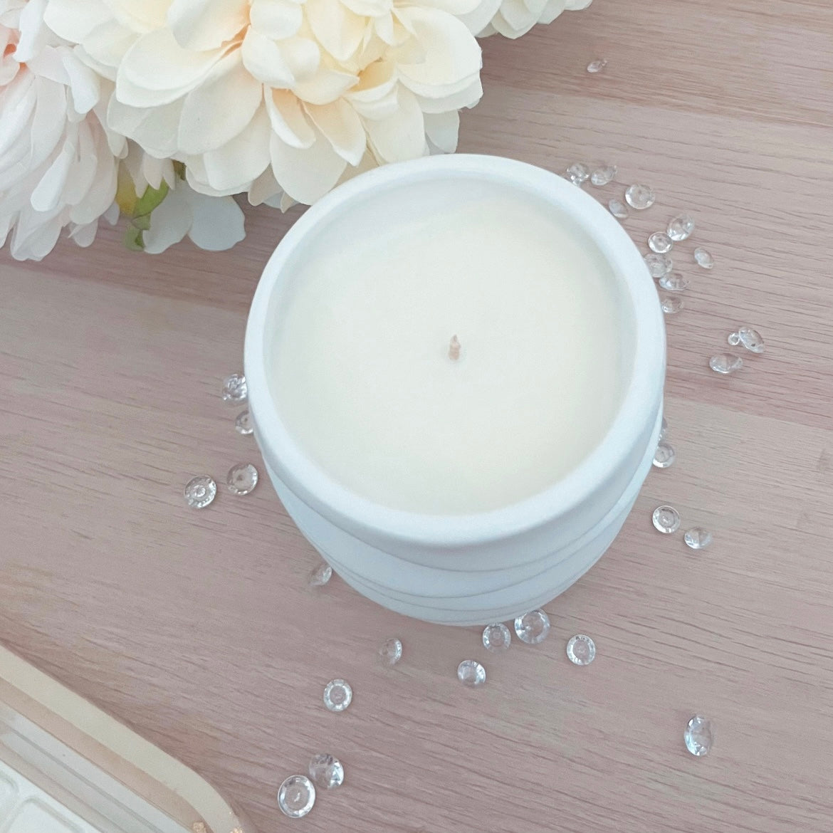 'Black Pomegranate' White Stella Candle XL