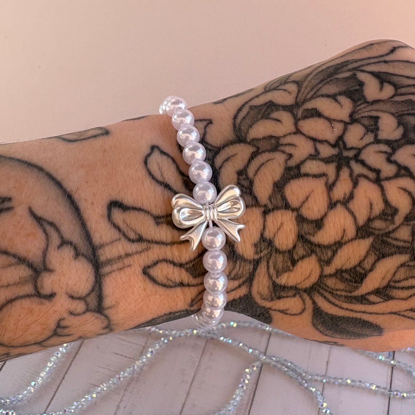 White Bow Stackable Beaded Bracelet