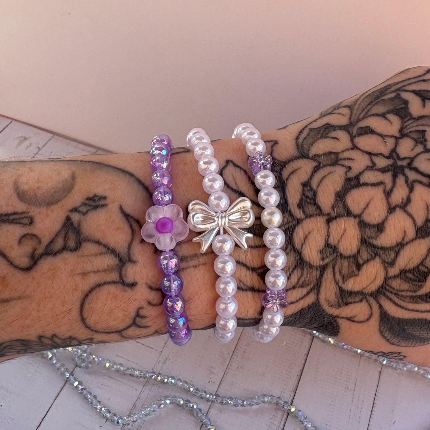 White Bow Stackable Beaded Bracelet