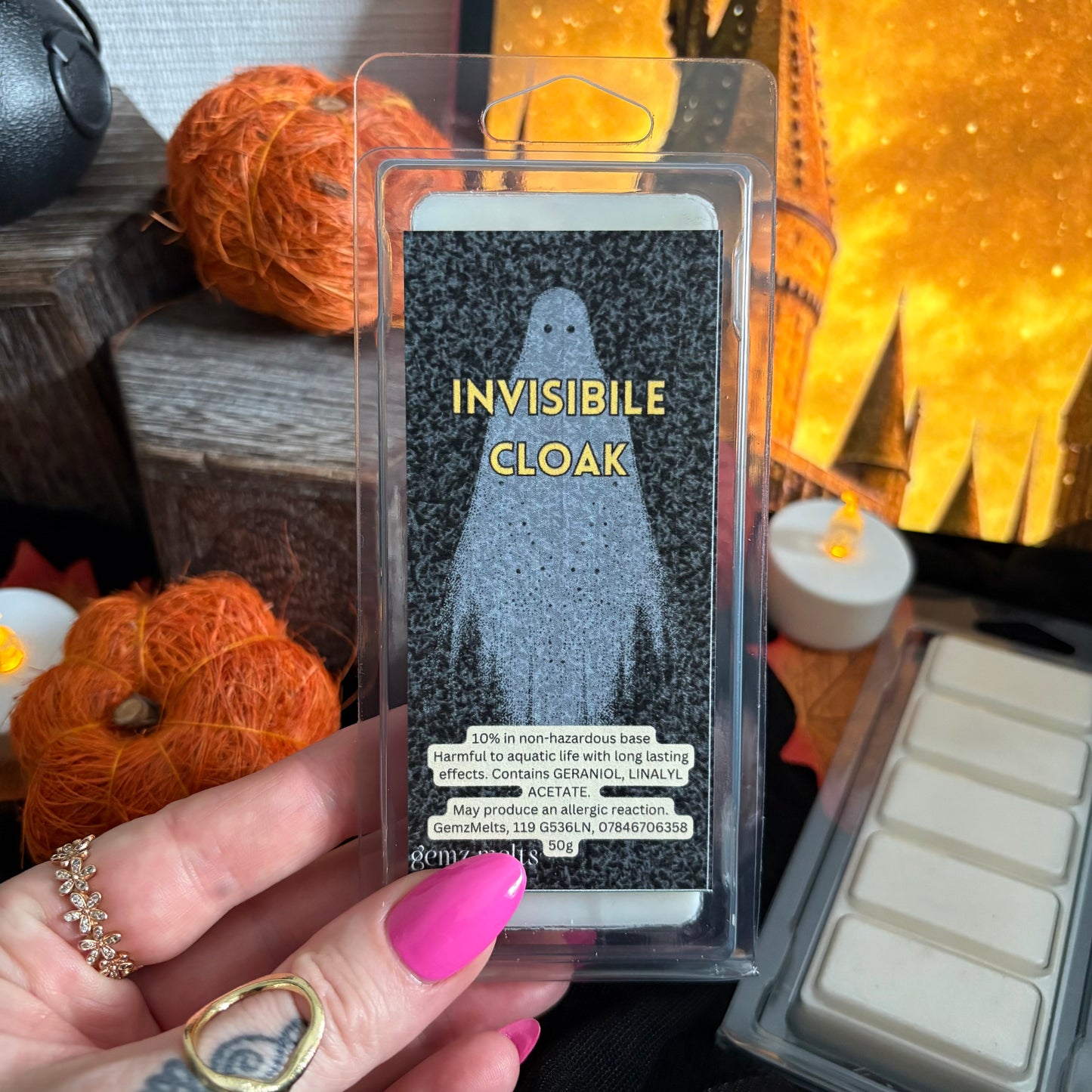 'Invisible Cloak' Snapbar