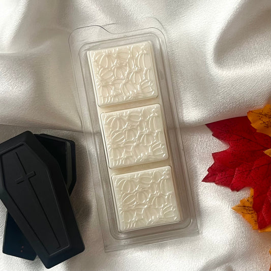 'Skeletons In The Closet' Pumpkin Snapbar