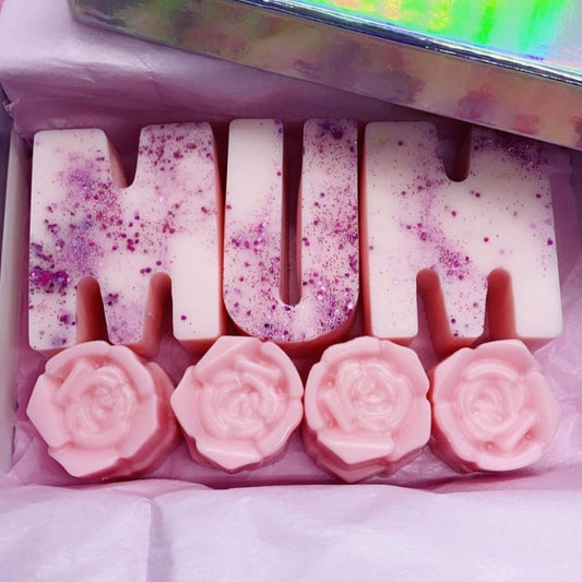 “MUM” & Flowers Wax Melts
